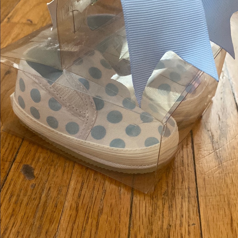 Mud Pie Blue Polka Dot Baby Slip-On Shoes 0-6 Months